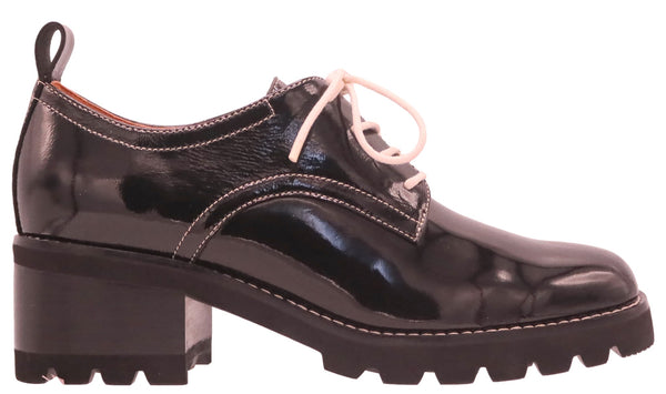 Daya Black Patent