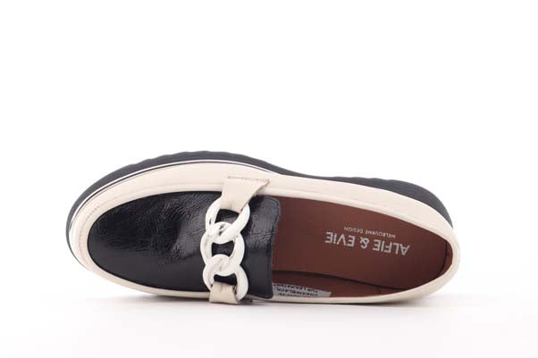 Hitch Cream Black