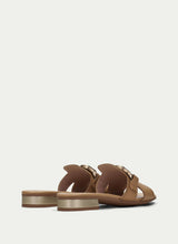 HV243268 Lena Desert
