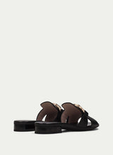 HV243268 Lena Black