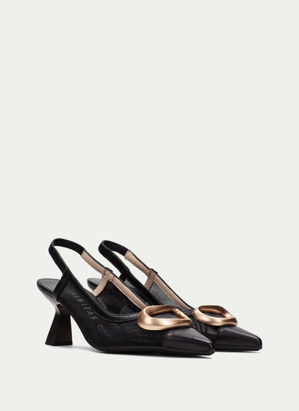 HV253957 Nova Black