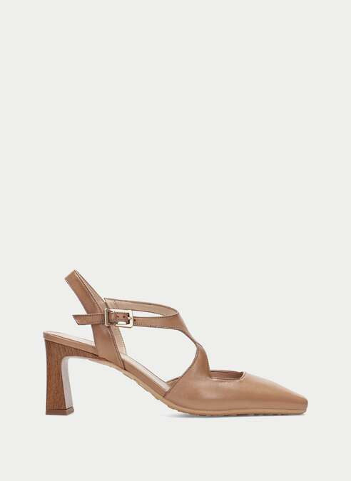 Amapola Almond HV264667