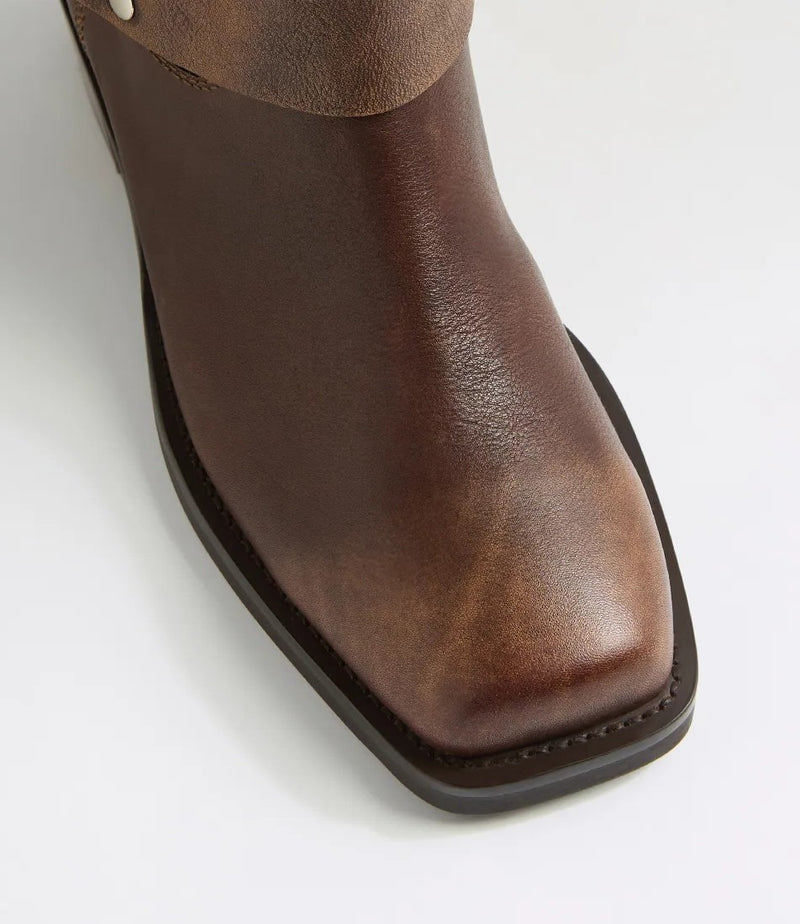 Harlee Smokey Brown