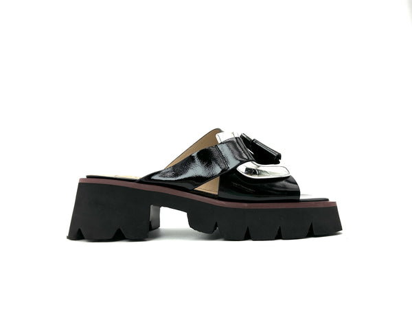 Dune Black