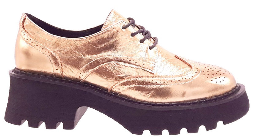 Slant Dark Gold Wrinkle