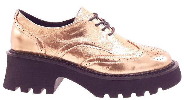 Slant Dark Gold Wrinkle
