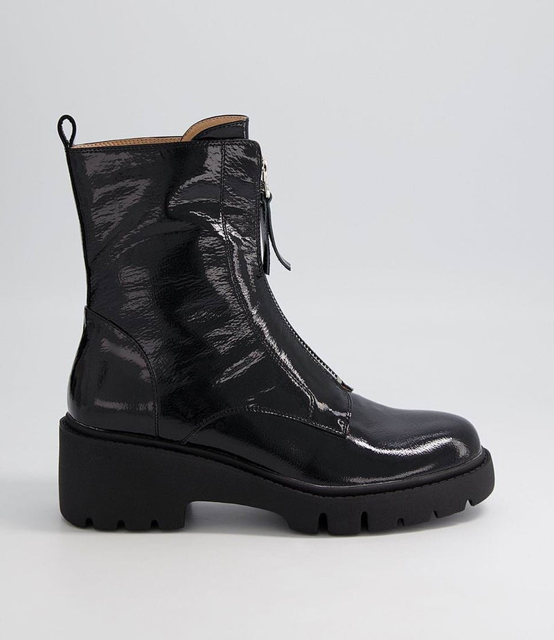 Uruba Black Patent